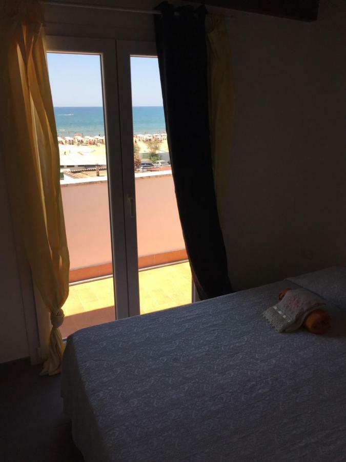 Apartamento La Casa Di Leila Passoscuro Exterior foto